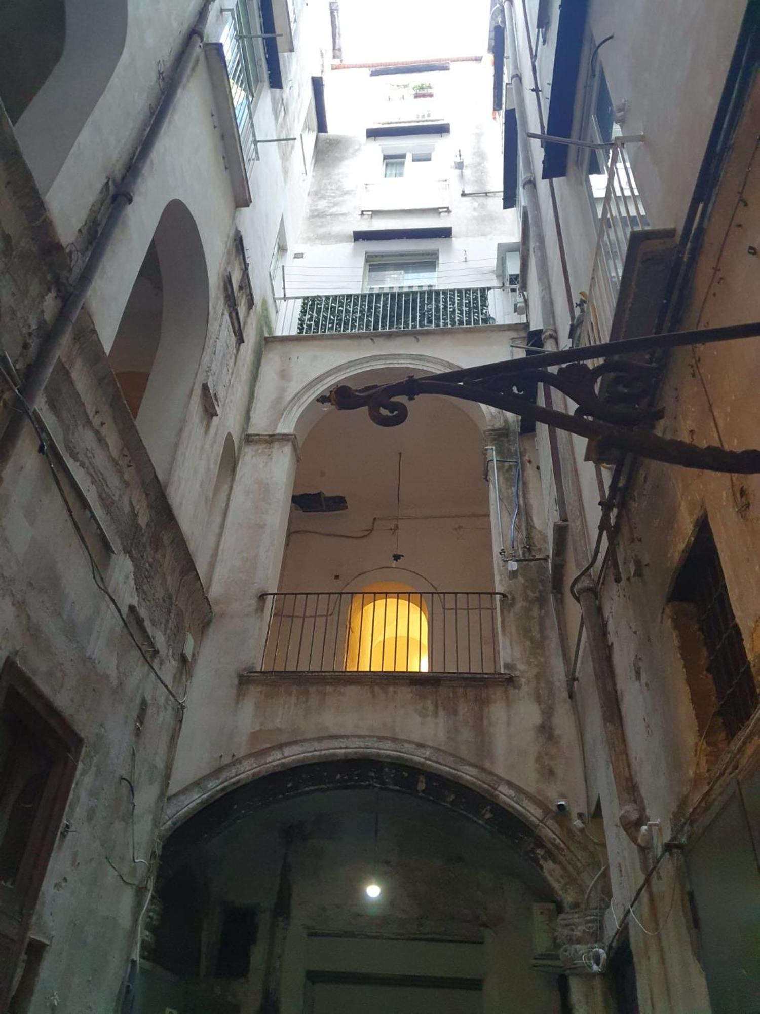 Casa Albertino-In The Heart Of Naples Exterior photo